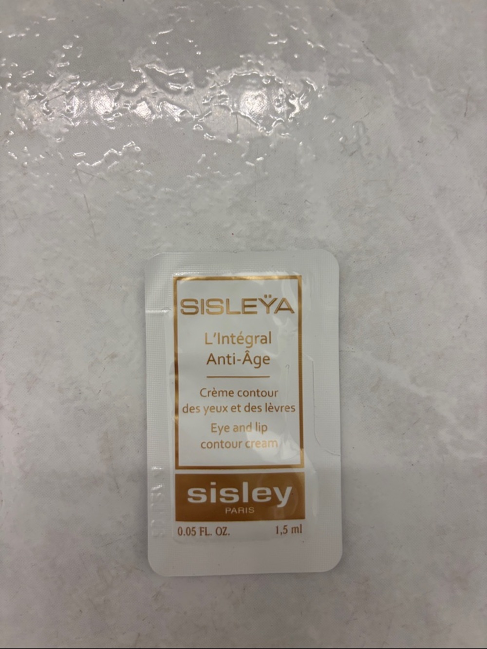 New Sisley Sisleÿa L'Integral Anti-Age Eye And Lip Contour Cream Sample
